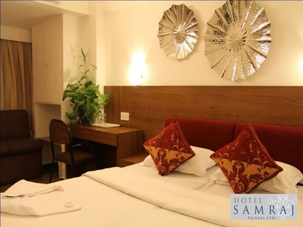Hotel Samraj Bombay Exterior foto